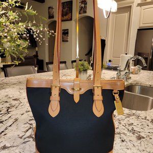 Dooney & Burke bag vintage style bucket bag